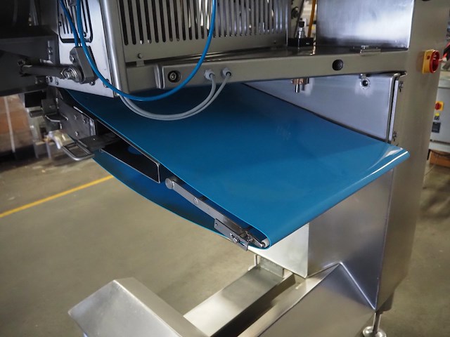 Selo - afbeelding 5 van  16