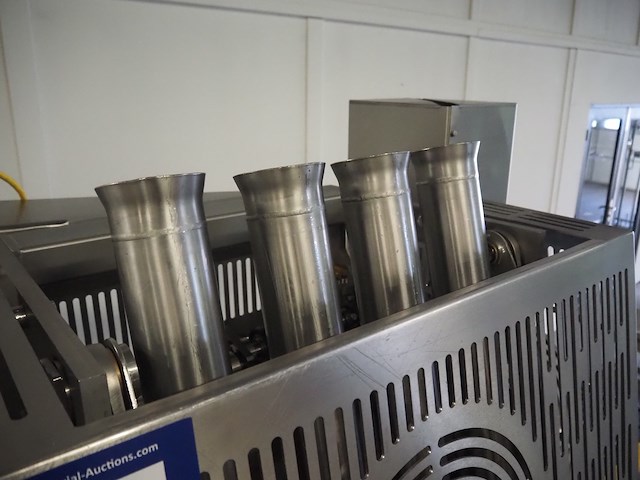 Selo - afbeelding 13 van  16