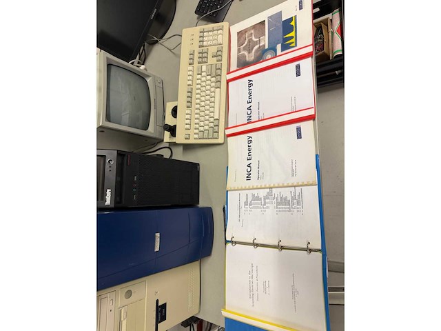 Sem leo 1450 vo scanning elektronen microscoop opstelling met edax - afbeelding 3 van  3