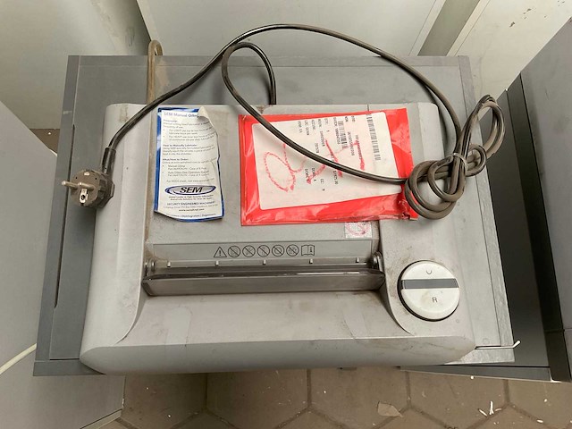 Sem papiershredder - afbeelding 1 van  2