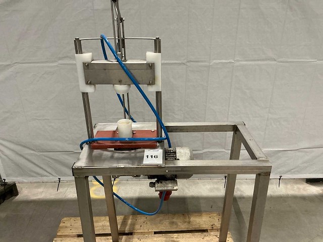 Semi automatische pers - afbeelding 2 van  5