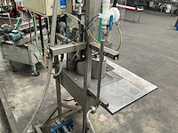 Semi-automatische vul- en sluitmachine - afbeelding 5 van  12