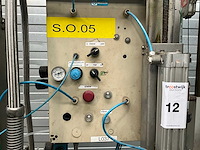 Semi-automatische vul- en sluitmachine - afbeelding 12 van  12