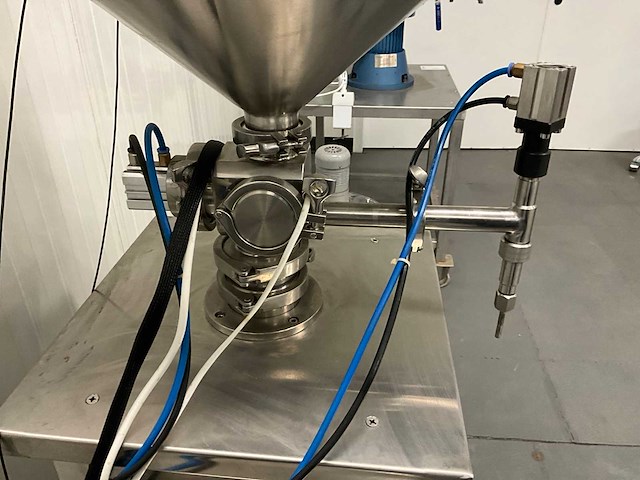 Semi-automatische vulmachine - afbeelding 10 van  12
