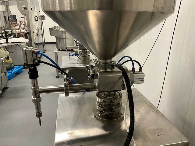 Semi-automatische vulmachine - afbeelding 12 van  12