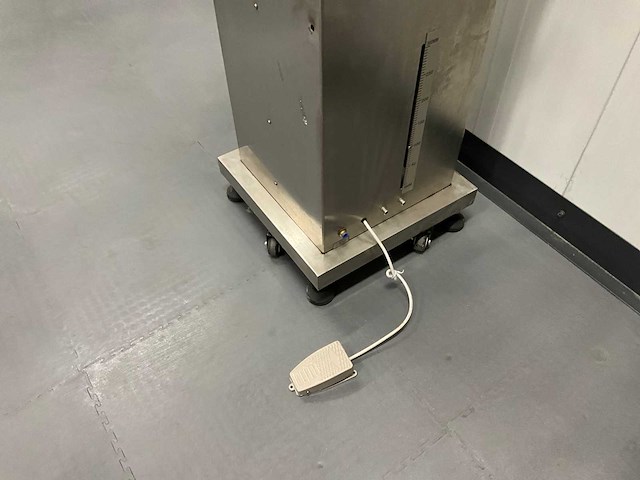 Semi-automatische vulmachine - afbeelding 8 van  11