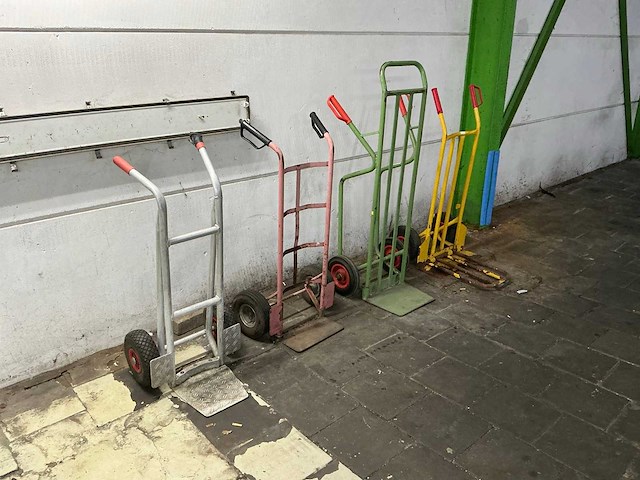 Semi steekwagen (3x) - afbeelding 1 van  7