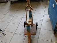 Semi verrijdbare stenenknipper revo. - afbeelding 2 van  2