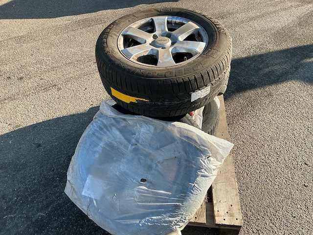 Semperit speed-grip winterbanden (4x) - afbeelding 1 van  8