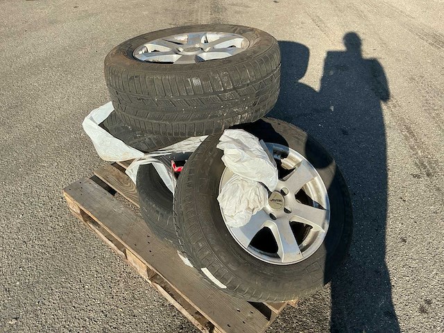 Semperit speed-grip winterbanden (4x) - afbeelding 5 van  8