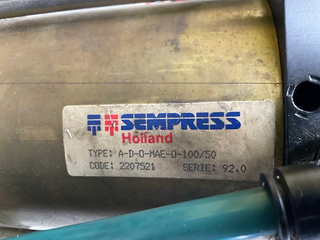 Sempress pneumatische draadknipmachine - afbeelding 4 van  8