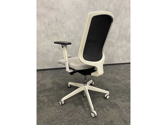 Senator - ergonomische bureaustoel - afbeelding 9 van  10