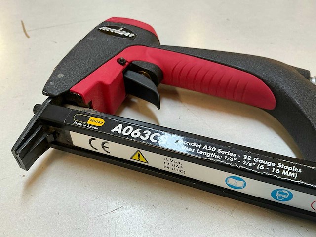 Senco accuset ao63cs pneumatische tacker - afbeelding 4 van  4