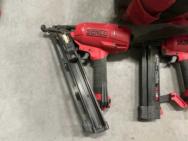Senco diverse (pneumatische) tackers (3x) - afbeelding 3 van  6