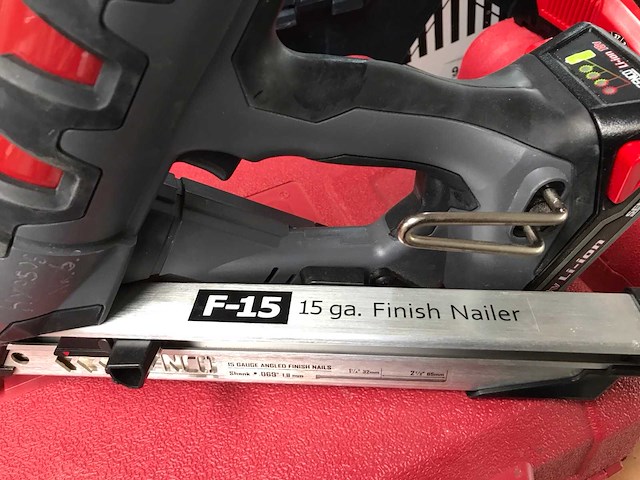 Senco f-15 tacker - afbeelding 2 van  5