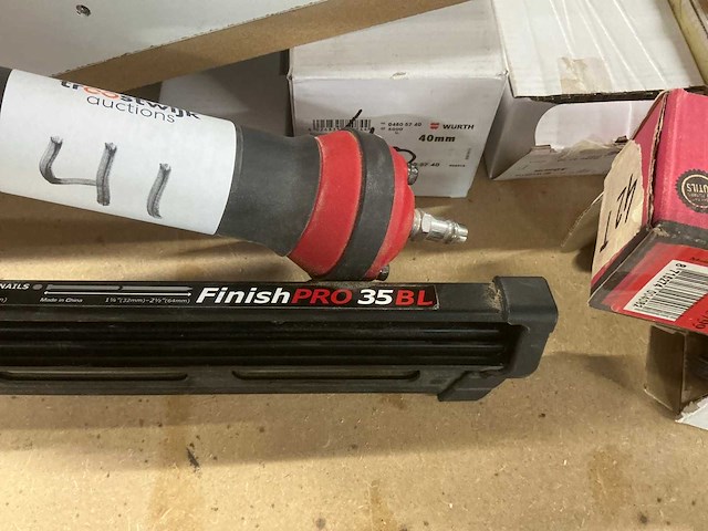 Senco finishpro 35bl pneumatische tacker - afbeelding 1 van  1