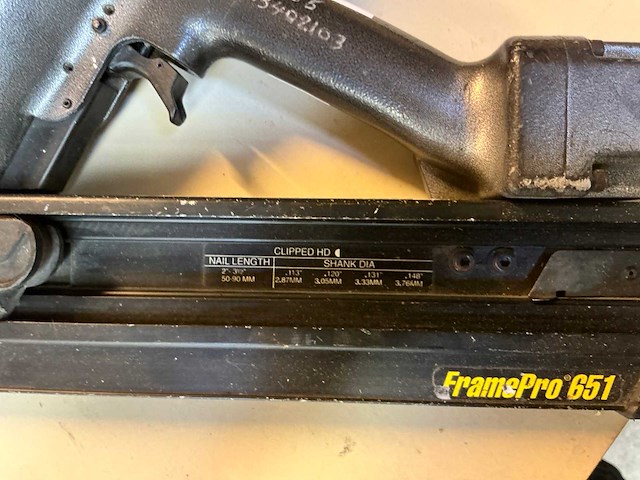 Senco framepro 651 pneumatische tacker - afbeelding 3 van  3