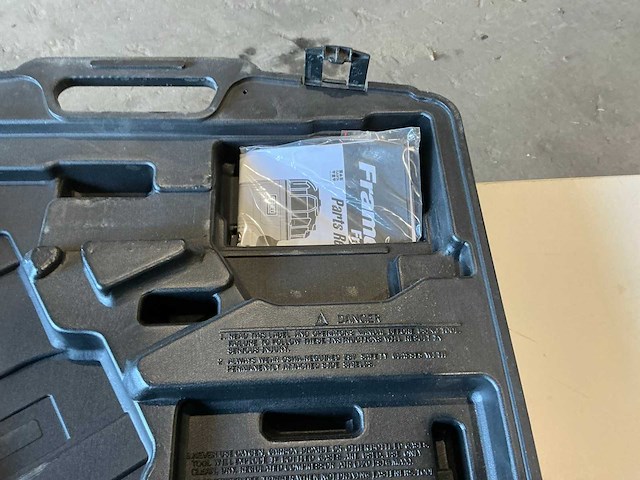 Senco framepro 651 pneumatische tacker - afbeelding 4 van  4