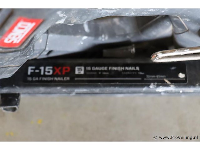 Senco fusion afwerkspijkermachine f-15xp 10l2001n - afbeelding 8 van  9