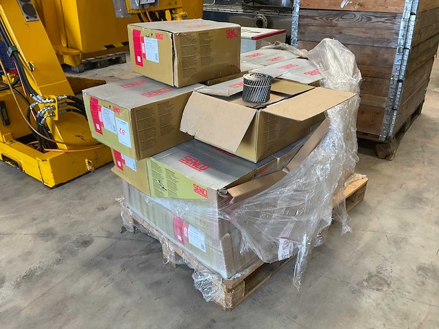 Senco hd29apbf dozen coil nagels (18x) - afbeelding 1 van  4