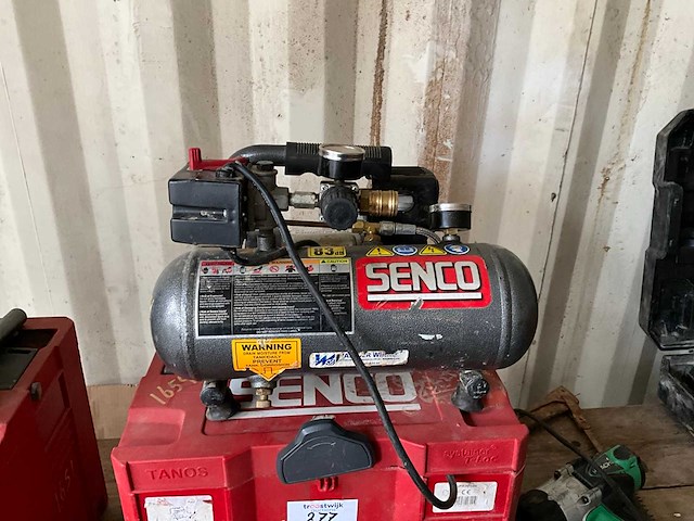 Senco luchtcompressor - afbeelding 1 van  4