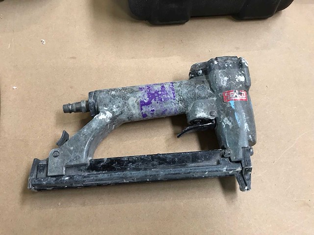 Senco pneumatische tacker (5x) - afbeelding 9 van  9