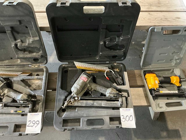 Senco pneumatische tacker - afbeelding 1 van  2