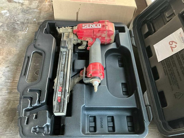 Senco ps15xp pneumatische tacker - afbeelding 2 van  4