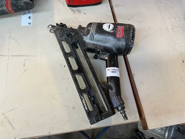 Senco sfm40 pneumatische tacker - afbeelding 1 van  1