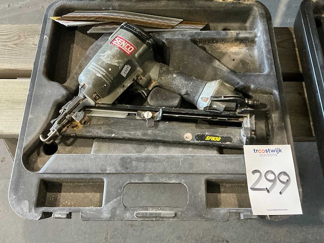 Senco sfn30 pneumatische tacker - afbeelding 2 van  2