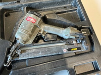 Senco sfn30 pneumatische tacker - afbeelding 2 van  3