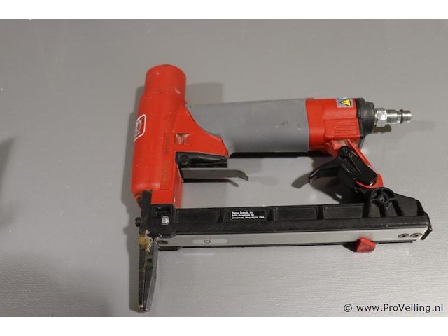 Senco tacker, pneumatisch - afbeelding 1 van  4