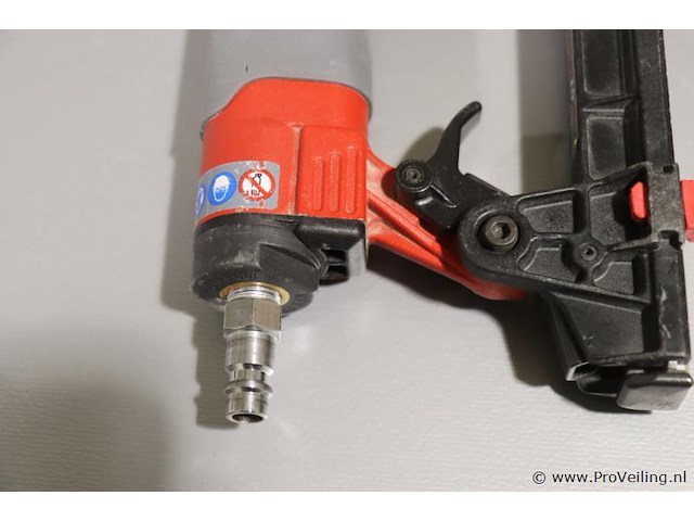 Senco tacker, pneumatisch - afbeelding 4 van  4