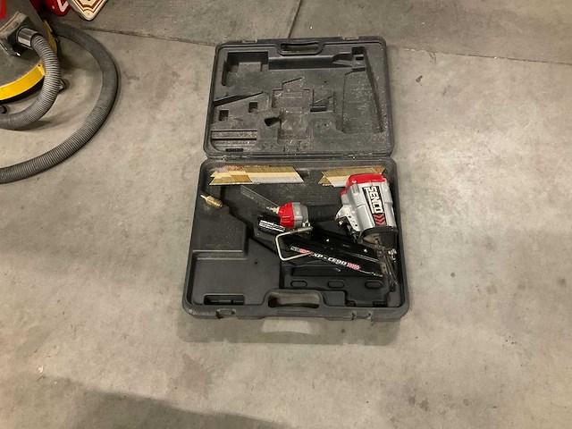 Senco xp ce90 spijkerpistool - afbeelding 1 van  3