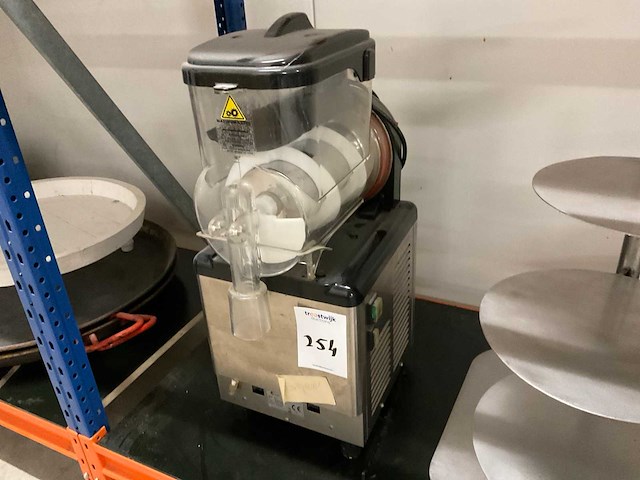 Sencotal g5 1 slushmachine - afbeelding 1 van  5