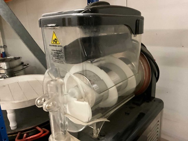 Sencotal g5 1 slushmachine - afbeelding 3 van  5