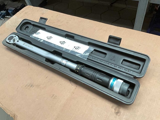 Seneca 231003 momentsleutel - afbeelding 1 van  3