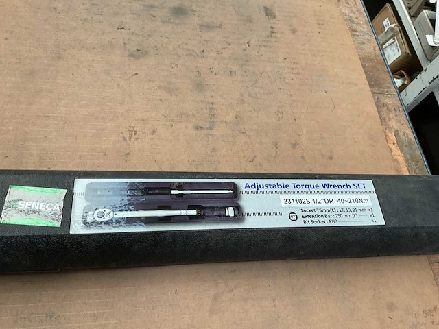 Seneca 231102s momentsleutel - afbeelding 1 van  4