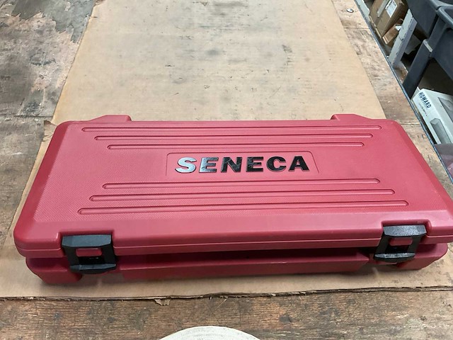 Seneca steek- en ringratel sleutelset - afbeelding 1 van  2