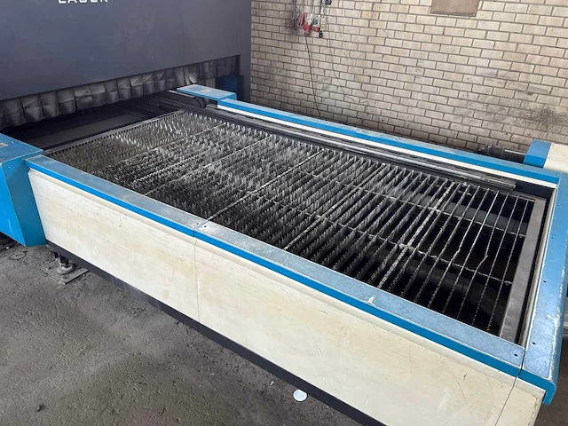 Senfeng - 2020 - sf3015hm - lasersnijmachine - afbeelding 15 van  48