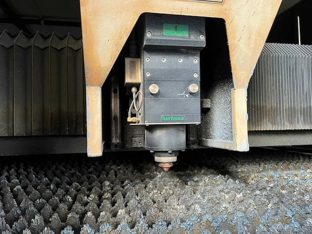 Senfeng - 2020 - sf3015hm - lasersnijmachine - afbeelding 48 van  48