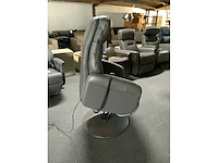Senior relax/sta-op fauteuil - afbeelding 7 van  7
