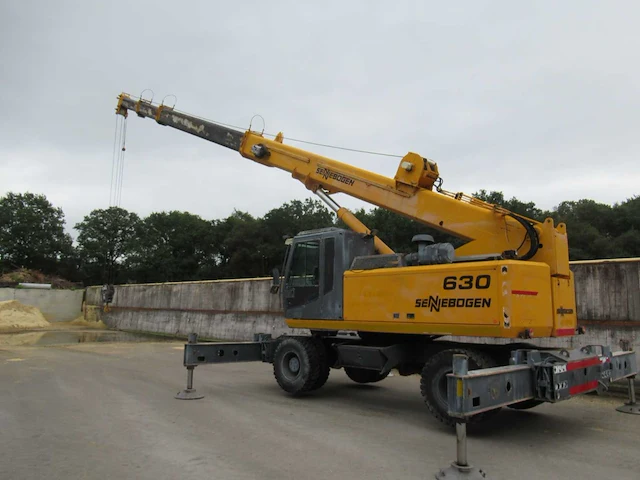Sennebogen 630 telescoopkraan - afbeelding 1 van  1