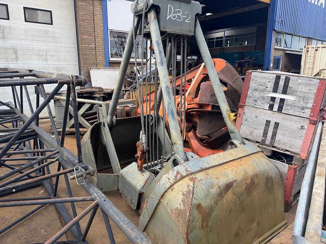 Sennebogen s 1240 met 27 m giek inclusief 3 grijpers - afbeelding 8 van  17