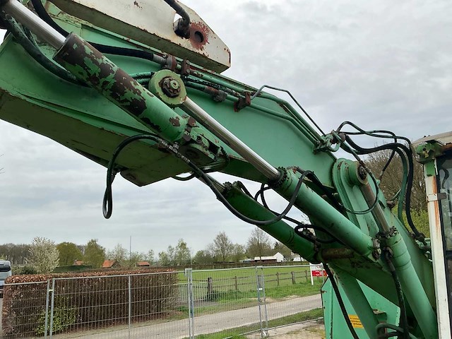 Sennebogen zm 13 banden graafmachine - afbeelding 31 van  32