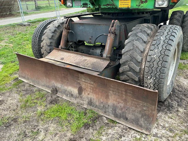 Sennebogen zm 13 banden graafmachine - afbeelding 31 van  31