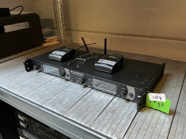 Sennheiser - wireless transmitter - afbeelding 1 van  3