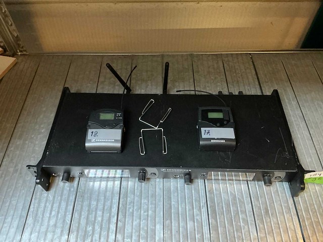 Sennheiser - wireless transmitter - afbeelding 2 van  3