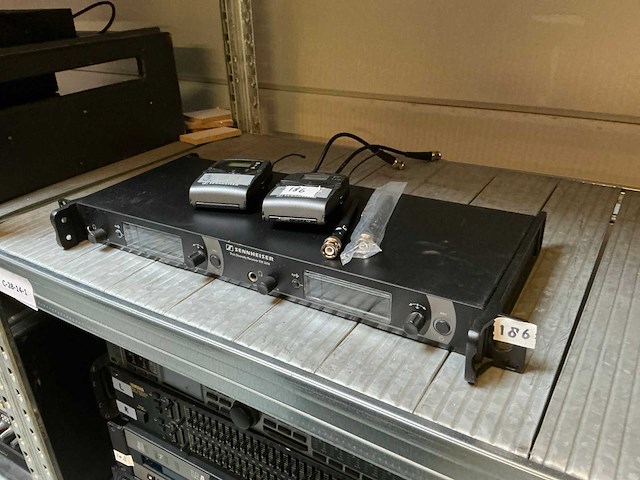 Sennheiser - wireless transmitter - afbeelding 1 van  4