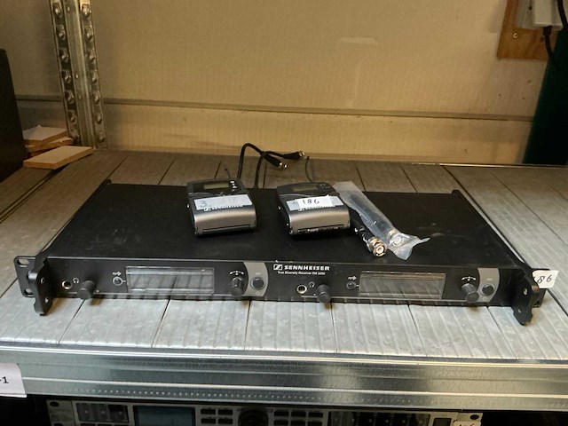 Sennheiser - wireless transmitter - afbeelding 2 van  4